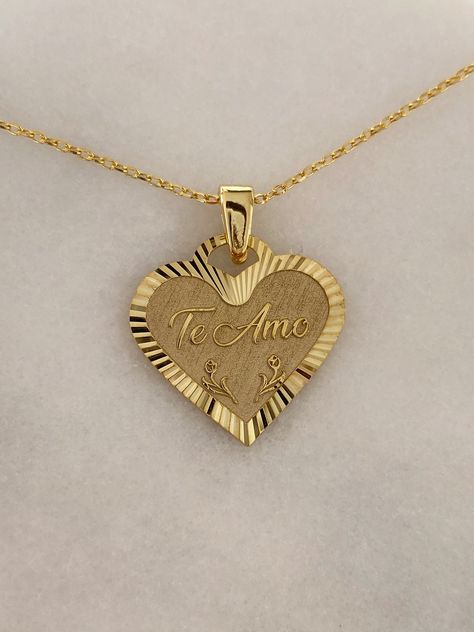 Mothers Christmas Gifts, Name Jewelry Personalized, Necklaces Meaningful, Hispanic Jewelry, Cute Gifts For Your Girlfriend, Gifts For Gf, Gifts Mom, River Edge, Sterling Silver Heart Necklace