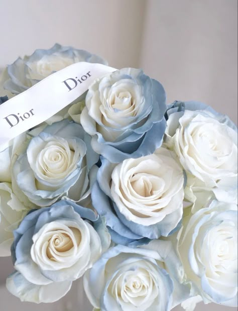 Dior Flowers, Blue Flowers Bouquet, Photo Bleu, Baby Blue Aesthetic, Light Blue Aesthetic, Blue Aesthetic Pastel, Light Blue Flowers, Nothing But Flowers, Flowers Bouquet Gift