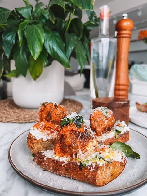 Vodka Sauce Meatballs on Ricotta Toast Vodka Meatballs, Everything Delish, Ricotta Toast, How To Cook Meatballs, Vodka Sauce, Whipped Feta, Perfect Appetizers, Toast Recipes, Food Inspo