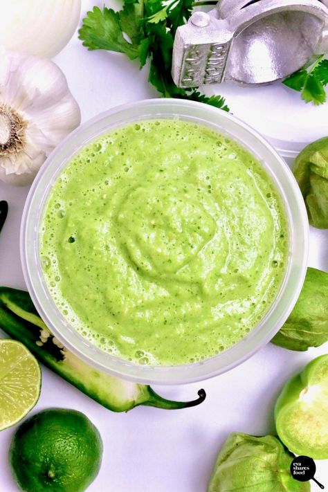 Guacamole Salsa Recipe, Recipe Guacamole, Fry Bread Recipe, Ice Cream Healthy, Authentic Guacamole, Pizza Sweet, Salsa Easy, Coconut Shake, Bread Ice Cream