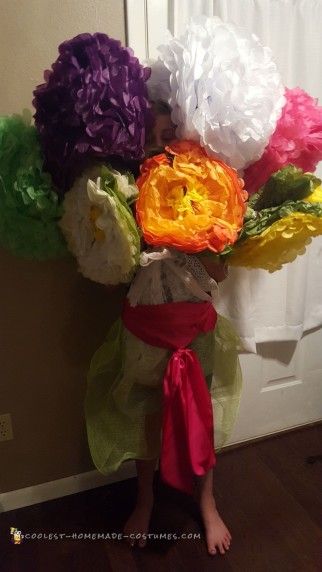 Huge Bouquet Of Flowers, Make Bouquet, Flowers Costume, Huge Bouquet, Cardboard Rolls, Last Halloween, Homemade Costumes, Plastic Table Covers, Tissue Paper Flowers