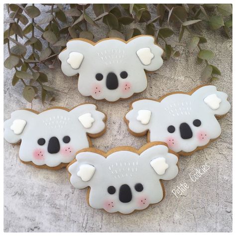 Cookies For Any Occasion on Instagram: “In light of the recent Australian bushfires we are having many requests for koala cookies. These would have to be one of our favourites. 💛…” Koala Cookies, Bear Sugar Cookies, Australian Bushfires, Australia Day, Cookie Gifts, Koala Bear, Felt Crafts, Cookie Decorating, Sugar Cookies