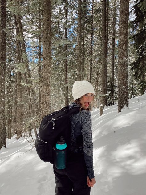 #snow #winter #snowshoeing #fashion #aesthetic #youtube #cute #bestie #ily Snowshoe Aesthetic, Snowshoeing Aesthetic, Outdoorsy Aesthetic, Aesthetic Youtube, Adventure Aesthetic, Snow Winter, Snow Shoes, Fashion Aesthetic, Lifestyle