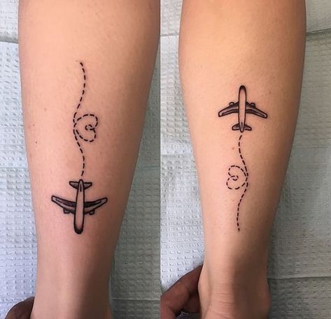 long distance best friend matching tattoos! Distance Tattoos, Best Friend Matching Tattoos, Friend Matching Tattoos, Hip Tattoo Quotes, Small Best Friend Tattoos, Matching Bff Tattoos, Best Friend Matching, Long Distance Best Friend, Matching Friend Tattoos