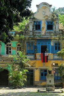 Blue Shutters, Brazil Travel, Old Building, Pretty Places, Oh The Places Youll Go, Places Around The World, Central America, Travel Around The World, Vacation Spots