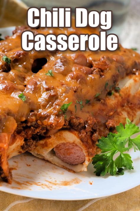 This Chili Dog Casserole is a spin on traditional chili dogs! It's quick, easy, and delicious ... but more importantly, family approved! Chili Dog Casserole, Chili Casserole, Best Lunch Recipes, Chili Dog, Traditional Chili, Italian Dinner Recipes, Chili Mac, Chili Dogs, Zucchini Fritters