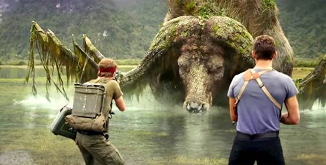 Sker buffalo, in Kong: Skull Island. Kong Skull Island, Skull Island, Film Inspiration, Brie Larson, Sci Fi Movies, King Kong, Tom Hiddleston, Animated Characters, Feature Film