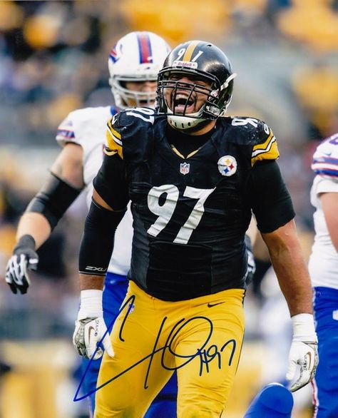 steelergalfan4life 🖤💛 - Cam Heyward DE 🏈 Pittsburgh Steelers Football, Steeler Nation, Steelers Football, Football Nfl, Pittsburgh Steelers, Football Helmets, Pittsburgh, Autograph, Nfl