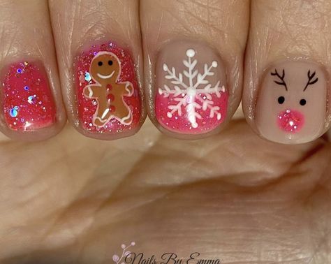 Christmas Nails For Toddler, Christmas Nails Little Kids, Kid Nail Designs Christmas, Kids Gel Nails Ideas Christmas, Xmas Nails For Kids, Christmas Nails For Little Kids, Christmas Nails For Kids Girls Easy, Kids Christmas Nail Ideas, Toddler Christmas Nails