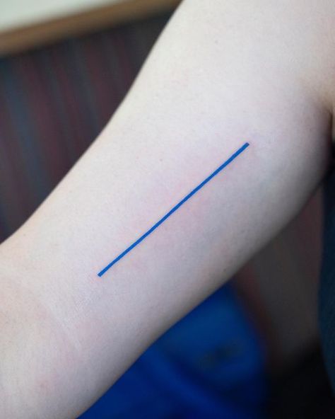 Jenny on Instagram: "Blue line 💙 #linetattoo" Blue Line Tattoo, Line Tattoo, Line Tattoos, Blue Line, Tattoos, Blue, Instagram