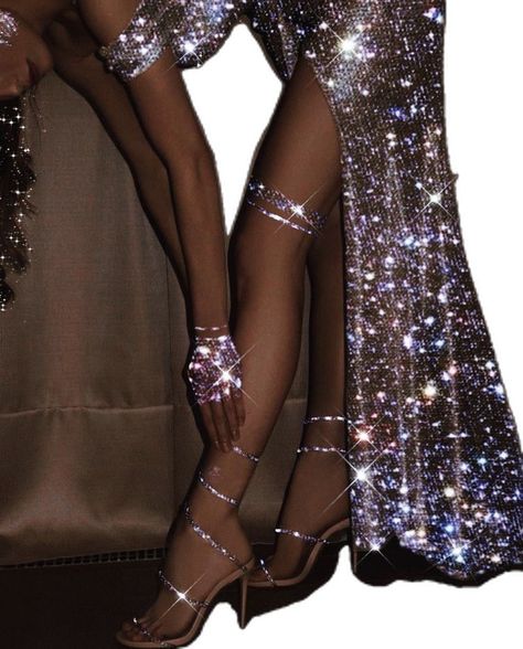 Sparkly Dress Aesthetic, Sparkly Heels Aesthetic, Aesthetic Sparkle, Boss Lady Outfit, Prom Dress Inspo, Heels Aesthetic, Gorgeous Prom Dresses, Sparkle Heels, Prom Accessories