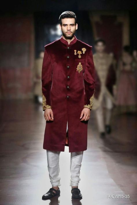 66e9f9191e42ca654746bf81b2c19ea3 Maroon Sherwani Groom, Plain Sherwani, Maroon Sherwani, Velvet Sherwani, Indowestern Sherwani, Bohemian Style Gown, Silk Churidar, Groom Sherwani, Groom Dress Men