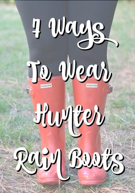 Beginning a series on 7 ways to wear hunter rain boots. Here in Seattle, rain boots can pretty much be worn 10 months out of the year! Hunter Boots Outfit Fall, How To Style Rain Boots, Short Rain Boots Outfit, Rain Boots Outfit Spring, Hunter Boot Outfits, How To Wear Rain Boots, Hunter Rain Boots Outfit, Red Hunter Rain Boots, Pink Hunter Rain Boots