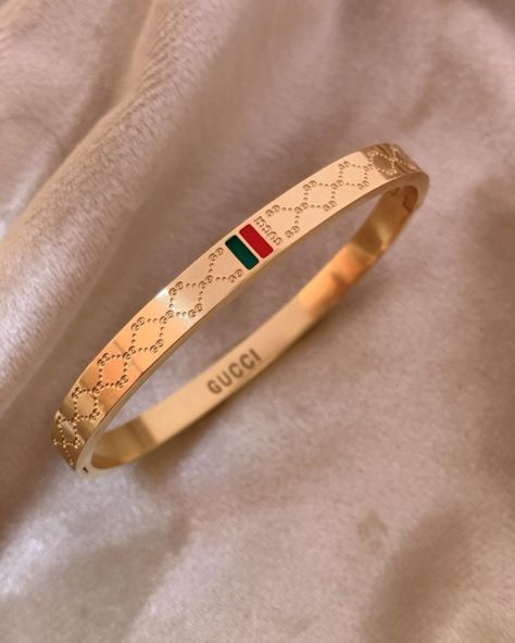 Rolling Flex with Gucci Handcuff bracelet 😍 Gucci Bangle, Handcuff Bracelet, Gucci Bracelet, Hand Cuff Bracelet, Bangles, Gucci, Bracelet, Collage, Gold