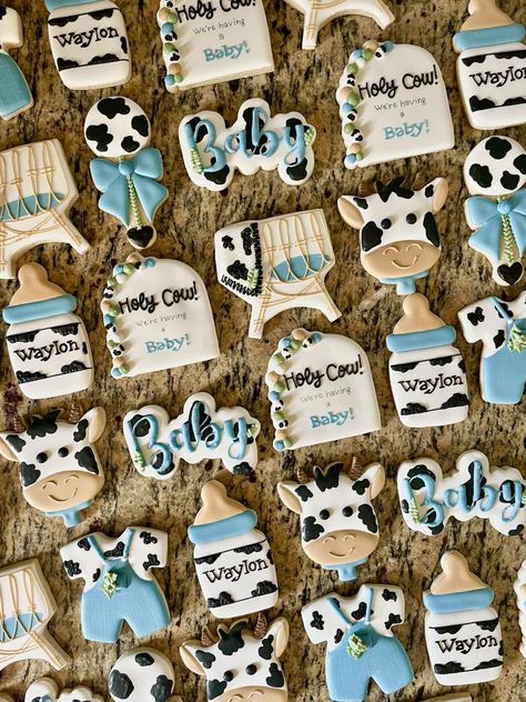 Boy Farm Baby Shower Ideas, Farm Baby Shower Cookies, Cowboy Theme Cookies, Cow Baby Shower Cookies, Cowboy Baby Shower Cookies, Rodeo Baby Shower Ideas, Cowboy Party Invitations, Cowboy Baby Shower Theme, Cow Baby Shower Theme