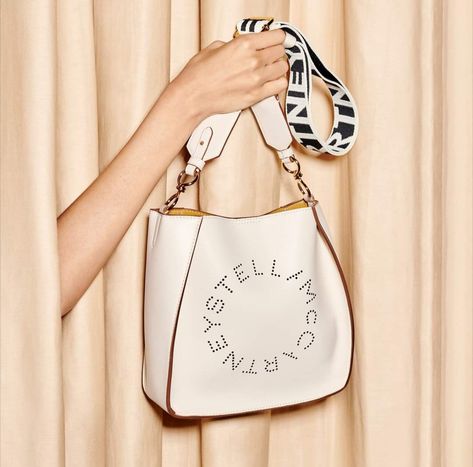 Stella McCartney Logo bag Stella Mccartney Logo, Stella Mc, Stella Mccartney Bag, Accessories Bags Shoes, Bags Logo, Wine Bag, Women Lifestyle, Accessories Bags, Bags Shoes