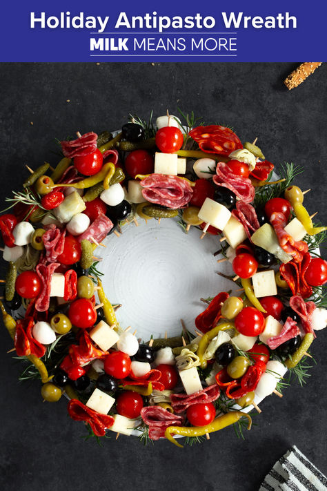 Let this beautiful Holiday Antipasto Wreath take center stage at your gatherings this holiday season. Antipasto Wreath Platter, Appetizer Wreath Christmas, Christmas Antipasto Platter, Antipasto Wreath, Christmas Party Drinks, Antipasto Platter, Christmas Appetizers, Party Drinks, Center Stage