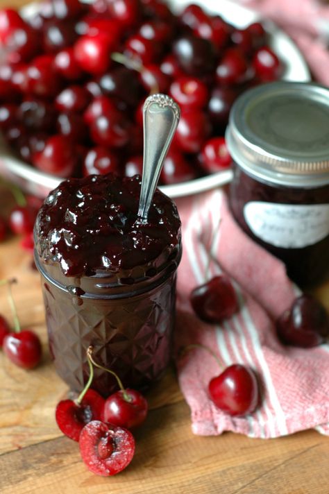 Yummy Cherry Preserves Recipe, Brandy Cherries, Tart Cherry Jam, Fruit Preserves Recipe, Cherry Freezer Jam, Cherry Jam Recipe, Sour Cherry Jam, Cherry Jam Recipes, Bowl Of Cherries