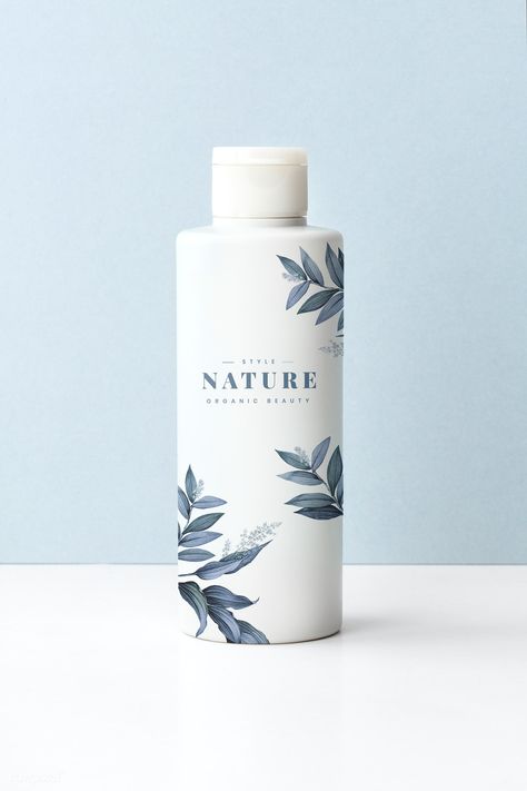 Body lotion bottle mockup design | premium image by rawpixel.com / Donlaya #picture #photography #inspiration #photo #art #mockup #bottle Shampoo Bottle Mockup, Lotion Branding, Lotion Bottle Design, Body Lotion Design, Skin Cream Packaging, Lotion Packaging Design, Body Lotion Packaging, Lotion Packaging, Shampoo Packaging