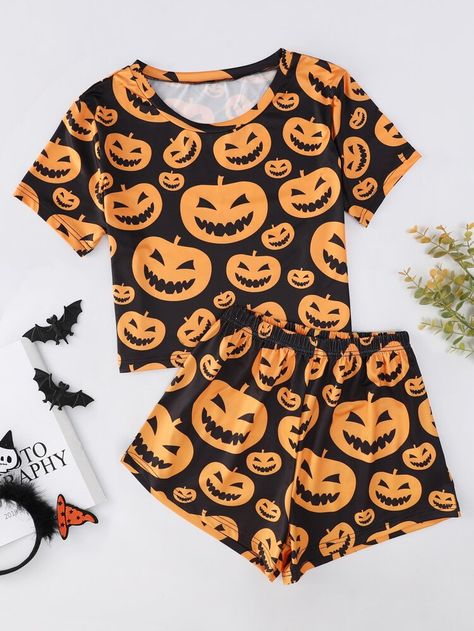 Free Returns ✓ Free Shipping On Orders $49+ ✓. Halloween Print PJ Set- Women Pajama Sets at SHEIN. Halloween Clothes For Women, Halloween Pjs Women, Halloween Pajamas Women, Casual Halloween Outfits, Halloween Pajama Pants, Halloween Pjs, Vestidos Boho, Night Clothes, Gothic Outfit