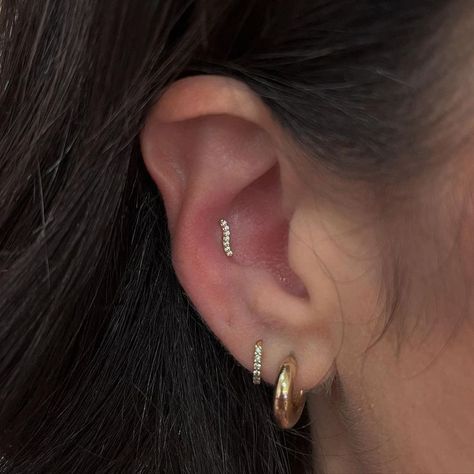 Ear Piercing Inspiration Ear Piercing Inspiration, Piercing Inspiration, Piercing Studio, Ear Piercing, Ear Piercings, Diamond Earrings