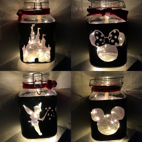 Diy Disney Table Centerpieces, Disney Jars Diy, Easy Disney Centerpieces, Disney Mason Jars, Disney Table Decor, Diy Disney Centerpieces, Disney Christmas Centerpiece, Disney Centerpiece Ideas, Disney Christmas Table Decorations