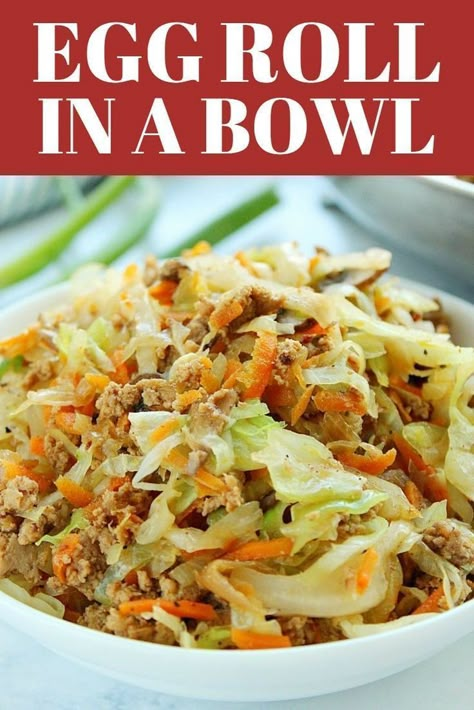 Egg Roll in a Bowl - quick and easy low-carb dinner made with ground chicken, pork or turkey, coleslaw mix, more veggies and Asian sauce. Everything cooks in one pan, in just 15 minutes. #dinner #lowcarb #keto #eggroll Telur Gulung, Egg Roll In A Bowl, Leftover Rotisserie, Ground Chicken Recipes, More Veggies, Asian Sauce, Egg Roll Recipes, Resep Diet, Easy Asian