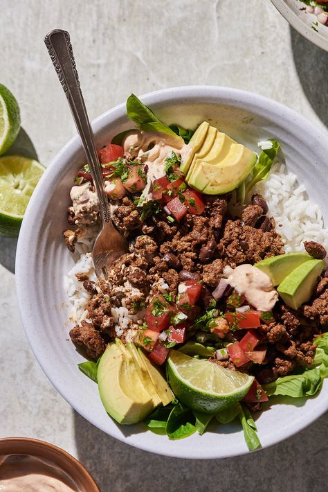 quick ground beef taco bowls. — michelle mcglinn Ground Beef Bowls Healthy, Ground Beef Taco Bowls, Beef Taco Bowls, Ground Beef Bowl, Taco Recipes Ground Beef, Chipotle Beef, Chipotle In Adobo Sauce, Lime Rice Recipes, Ground Beef Taco