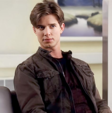 Jason Dilaurentis Icons, Jason Dilaurentis Aesthetic, Jason Pretty Little Liars, Jason Dilaurentis, Drew Van Acker, Van Acker, Character Icons, The Artist Movie, Smash Book