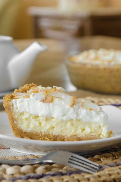 Pudding Cup Recipes, Coconut Cream Pie Easy, Evaporated Milk Recipes, No Bake Banana Pudding, Coconut Cream Pie Recipes, Coconut Pie, Coconut Custard, Cream Pie Recipes, Coconut Cream Pie