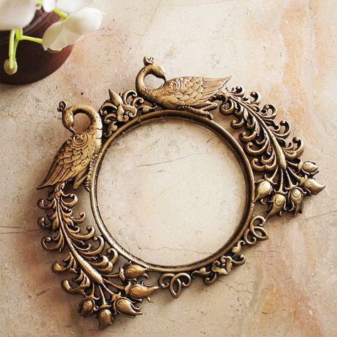 Brass Diyas, Antique Photo Frames, Vintage Brass Decor, India Crafts, Tea Tables, Brass Picture Frames, Mirror Photo Frames, Vintage Photo Frames, Brass Accessories