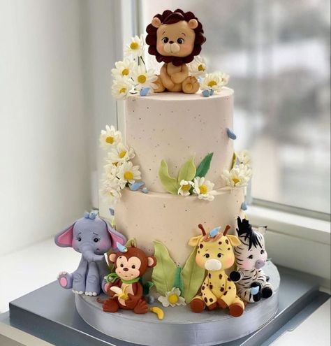 Jungle Theme Cakes, Boys 1st Birthday Cake, Fondant Cakes Birthday, Baby First Birthday Cake, Safari Cakes, Baby Boy 1st Birthday Party, Jungle Cake, 1st Birthday Cakes, Baby Boy Cakes