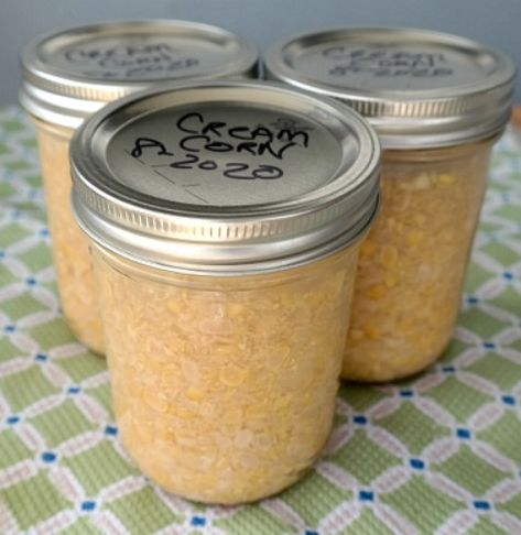 Home Canning Cream Style Corn with Recipe and Tips Canning Recipes Corn, Creamed Corn Recipe For Canning, Canning Corn Salsa Recipe, Creamed Corn Recipe Canned, Cream Corn Canning Recipe, Canning Recipes For Corn, Pressure Canning Corn, Creamed Corn Canned, Corn Recipes For Canning