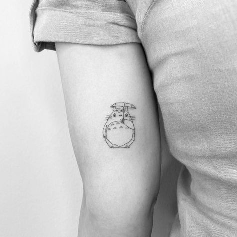 Studio Ghibli Tattoos Totoro, Ghibli Tattoo Totoro, Simple Totoro Tattoo, Totoro Tattoo Minimalist, Small Totoro Tattoo, Anime Fine Line Tattoo, Totoro Tattoo Design, Ghibli Tattoo Minimalist, Totoro Tattoos