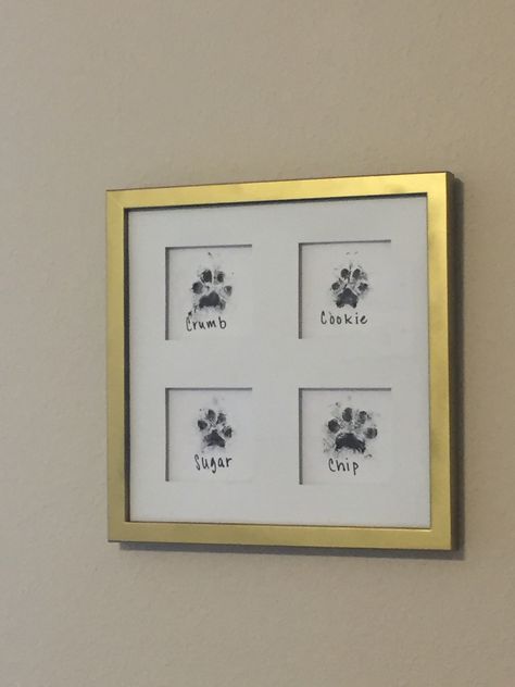 Paw Print Wall Art, Dog Wall Decor Ideas, Cat Paw Print Art, Pet Wall Decor, Dog Paw Print Art, Paw Print Crafts, Dog Room Decor, Paw Print Art, Puppy Ideas