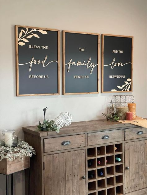 Dining Room Wall Signs, Wall Decor In Dining Room, Dining Room Photo Wall Ideas, Kitchen Picture Wall, Blank Wall In Kitchen Ideas, Dining Area Wall Decor Ideas, Kitchen Wall Decor Ideas, Family Wall Decor, Dining Room Wall Art