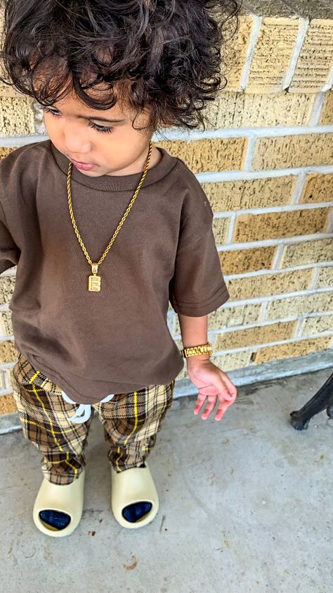 Cute Toddlers Boys, Black Toddler Boy Outfits, Little Boy Style Outfits, Baby Style Boy, Toddler Boy Outfits Black Boys, Kid Boy Outfits, Boy Kids Outfits, Baby Boy Aesthetics, Baby Boy Fits