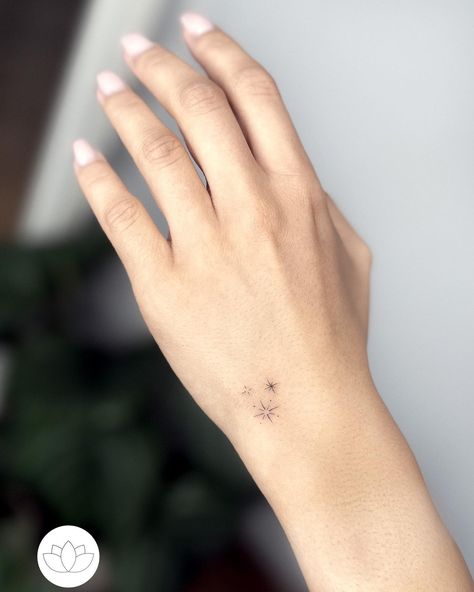 tiny fineline tattoo | NINA's finelines | Stars, Sternchen Fine Line Tattoo Stars, Fineline Star Tattoo, Tiny Stars Tattoo, Tattoo Stars, Moon Star Tattoo, Shooting Star Tattoo, Fineline Tattoos, Fineline Tattoo, Sister Tattoo