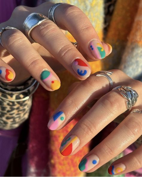 Fun Colorful Nails Short, Simply Nails Ideas Short, Festival Short Nails, Abstract Rainbow Nails, Short Nail Designs Gel Simple Art Ideas, Simple Funky Nail Designs, Easy Colorful Nails, Queer Manicure, Neon Short Nails Designs