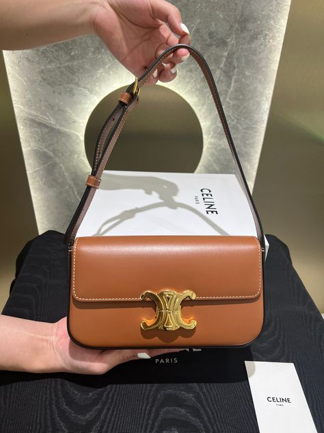 Celine Brown Bag, Brown Luxury Bag, Seventeen Joshua Jeonghan, Brown Designer Bag, Celine Aesthetic, Brandname Bag, Suga Style, Tas Celine, Celine Triomphe Bag