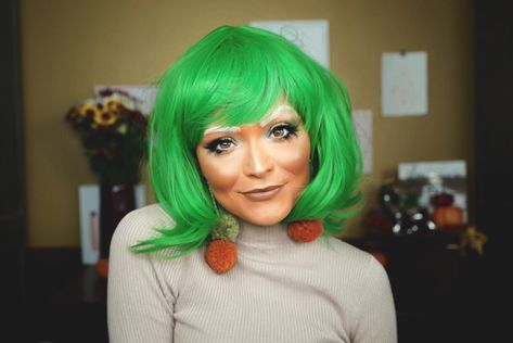 Green Wig Halloween Costume, Green Wig Costume Ideas, Oompa Loompa Makeup, Green Hair Halloween Costumes, Green Wig Costume, Oompa Loompa Halloween, Oompa Loompa Costume, Inspi Makeup, Makeup Scary