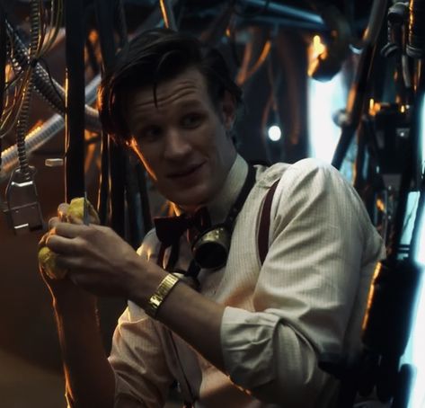 11th Doctor Aesthetic, 9th Doctor Aesthetic, Eleventh Doctor Icon, Doctor Who Icons, Doctor Who 11th Doctor, 11th Doctor Icon, Dr Who Aesthetic, Doctor Who Pfp, Doctor Who Aesthetic