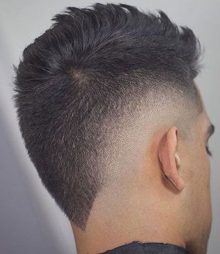 Low Fade Mohawk Men, Low Fade Mohawk, Fauxhawk Fade Men, Trendy Haircut For Men, Haircut For Men Fade, Medium Fade Haircut, Fade Mohawk, V Shaped Haircut, Mohawk Haircut