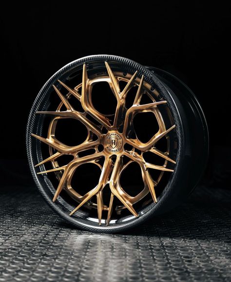 Car Rims Ideas Diy, Kereta Sport, Custom Wheels Cars, Saturn Sky, New Luxury Cars, Rims For Cars, Mercedes Car, Car Projects, Aftermarket Wheels