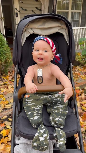 haley beckner (scornaienchi) on Instagram: "When your mom is too lazy to buy a Halloween costume you get to be Lieutenant Dan for your first Halloween 😂 #ltdan #forrestgump #firsthalloween #alveyjoe #halloween #tomhanks #reelsinstagram #trendingaudio #babycostume" 5 Month Halloween Costume Boy, 1 Year Halloween Costume Boy, First Halloween Photos, Infant Costumes For Boys, Cute Baby Costume, First Halloween Costumes Boy, Funny Newborn Halloween Costumes, 7 Month Old Halloween Costume Boy, 9 Month Old Halloween Costumes Boys