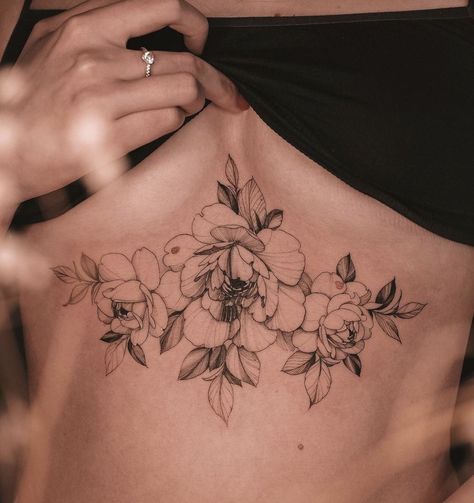 Peony Tattoo Sternum, Wildflower Tattoo Sternum, Floral Underbust Tattoo, Stomach Tattoos Floral, Female Belly Tattoos, Floral Tattoo Sternum, Under Breast Tattoos For Women Flower, Chest Tattoo Female Underboob, Underbreast Tattoo Floral