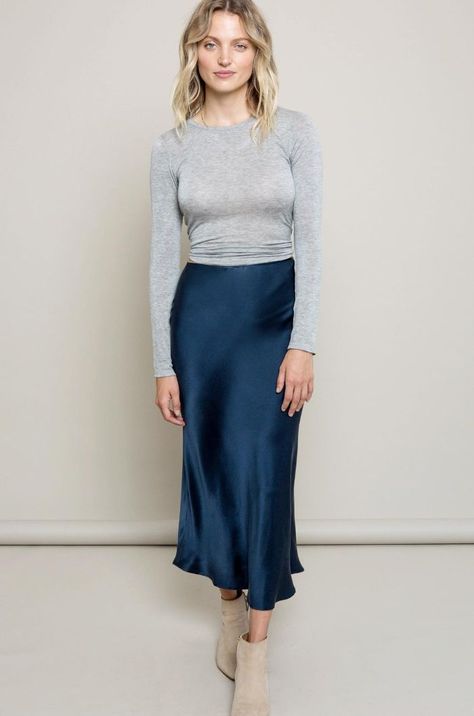 Lily Ashwell Gia Slip Skirt in Navy Silk Navy Silk Skirt, Slip Skirt Outfit, Silk Skirt Outfit, Midi Skirt Fall, Navy Midi Skirt, Satin Skirt Outfit, Long Skirt Outfits, Casual Skirt Outfits, Looks Street Style