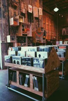 Vinyl Record Shop, Recording Music, Lp Storage, Vinyl Shop, Vinyl Store, Record Stores, Vinyl Record Storage, Vinyl Storage, Record Storage