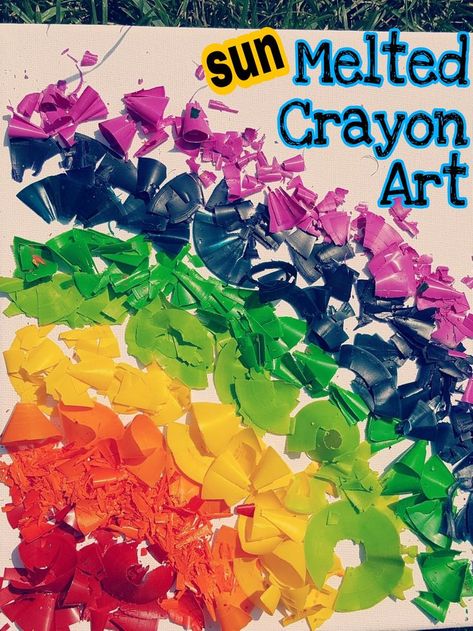 A beautiful new melted crayon art idea.  On those hot days, let the sun melt your art. Melted Crayon Art Ideas, Crayon Art Ideas, Melted Crayon Crafts, Art Ideas For Kids, Melted Crayon Art, Crayon Crafts, Preschool Graduation, Crayon Art Melted, Creative Arts And Crafts