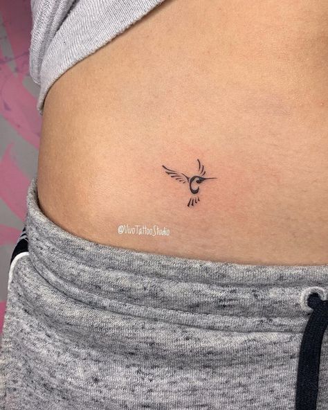 1inch Tattoos, Hummingbird Tattoo Minimalist, Minimalist Hummingbird Tattoo, Tiger Tattoo Sleeve, Butterfly Wrist Tattoo, Body Tattoo Design, Vogel Tattoo, Bird Tattoo Wrist, Small Girly Tattoos